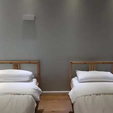 Hostel Jayson & Co